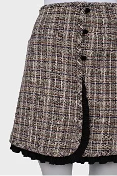 Buttoned skirt with trim