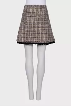 Buttoned skirt with trim