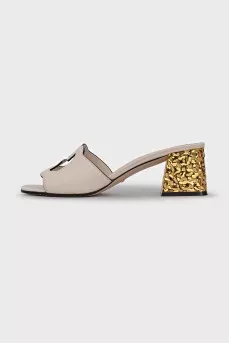 Leather sandals with accent heel