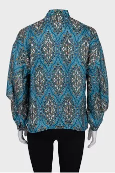 Loose fit blouse with puff sleeves