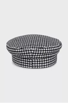 Wool cap with houndstooth print