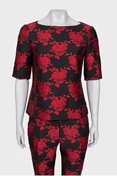 Top and pants suit