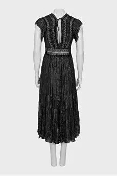 Fitted dress with silver thread