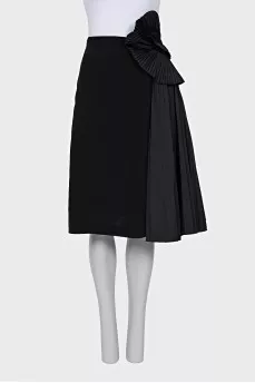Silk skirt with pleated insert