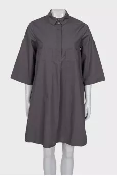 Loose fit dress with patch pockets