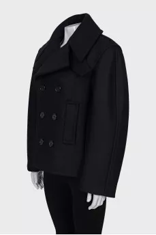 Short wool coat with silk lining