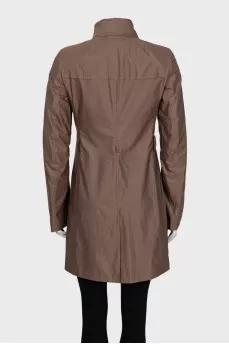 Fitted coat with buttons and hooks