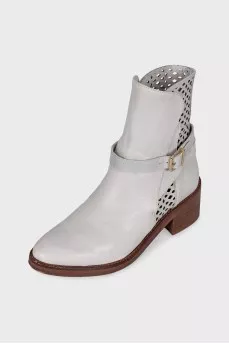 Leather ankle boots with perforated heel