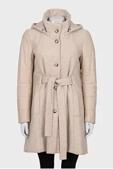 Coat with leather sleeves