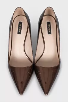 Brown stiletto pumps