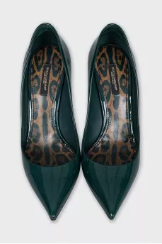 Patent leather green pumps