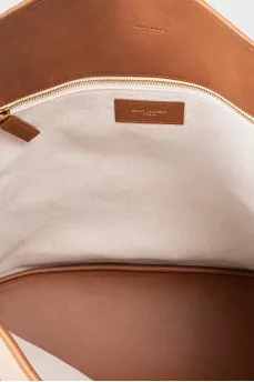 Tote bag with leather straps