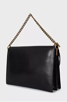 Smooth leather bag with gold clasp