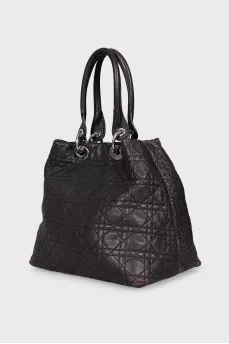 Quilted leather bag