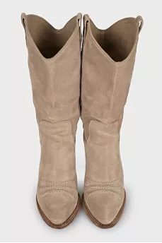 Suede Cossacks with relief stitching
