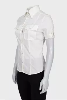 White short sleeve shirt