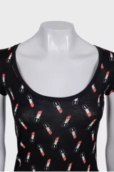 Black printed t-shirt