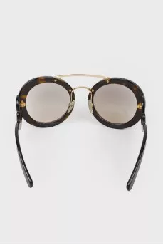 Sunglasses with curly arches