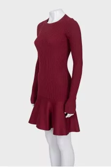 Red ribbed dress