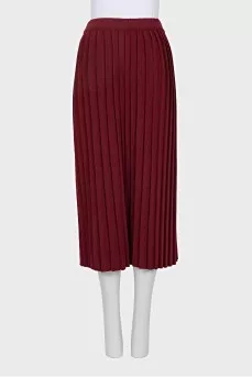 Straight pleated skirt