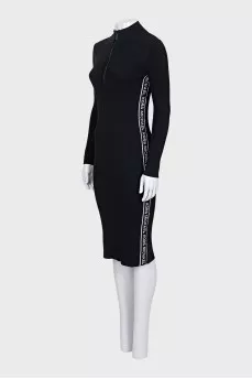 Black ribbed dress with stripes