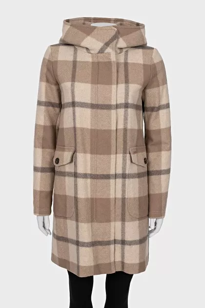 Checkered coat with patch pockets