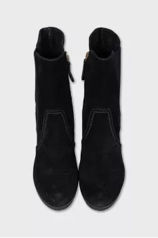 Black ankle boots with zip