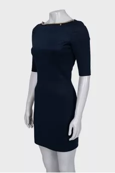 Blue dress with chain