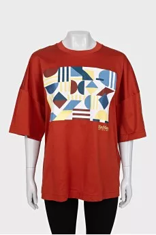 Oversized printed t-shirt with tag