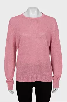 Thin jumper with a round neck