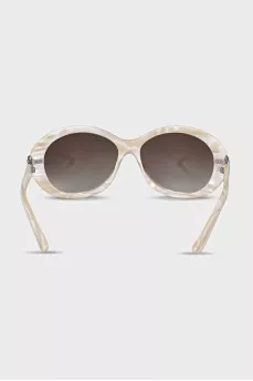 Sunglasses with mother-of-pearl frame
