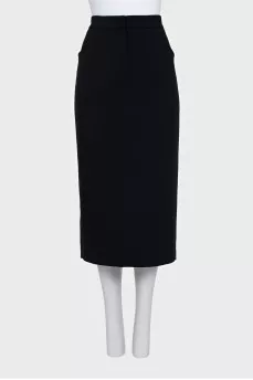 Straight skirt with a zip slit