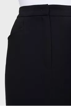 Straight skirt with a zip slit