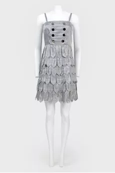 Blick with a large fringe on the straps
