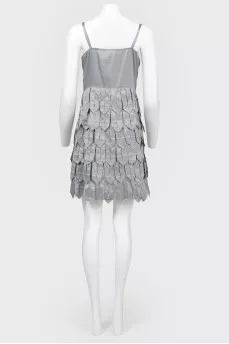 Blick with a large fringe on the straps