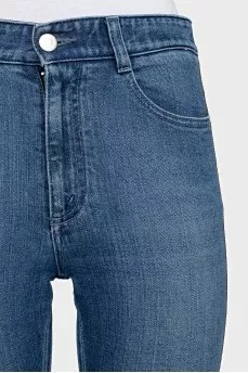 Skinny jeans with a signature logo on the side