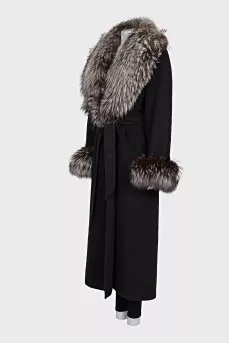 Gray coat with removable fur