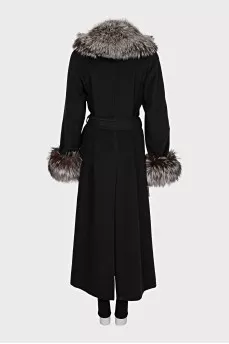 Gray coat with removable fur