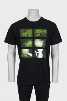 Men's black printed t-shirt
