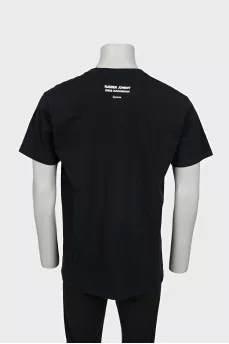 Men's black printed t-shirt