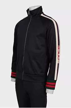 Men's black sweatshirt