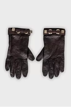 Leather gloves with branded embossing