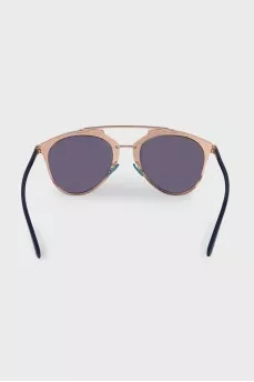 Sunglasses with blue temples