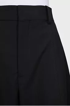 Wide-leg black trousers