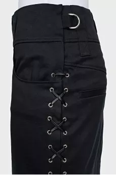 Skirt with lacing on the sides