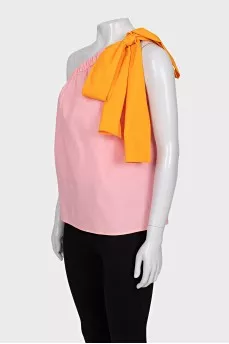 Asymmetrical top with ties