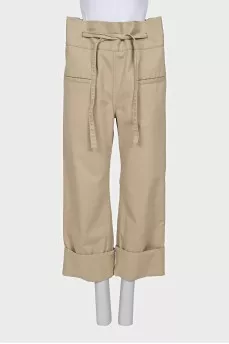 Oversized trousers