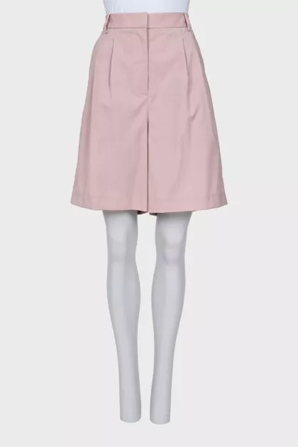 Pink straight-cut shorts with pockets