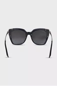 Sunglasses with silver inserts