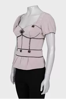 Fitted top decorated with crystals